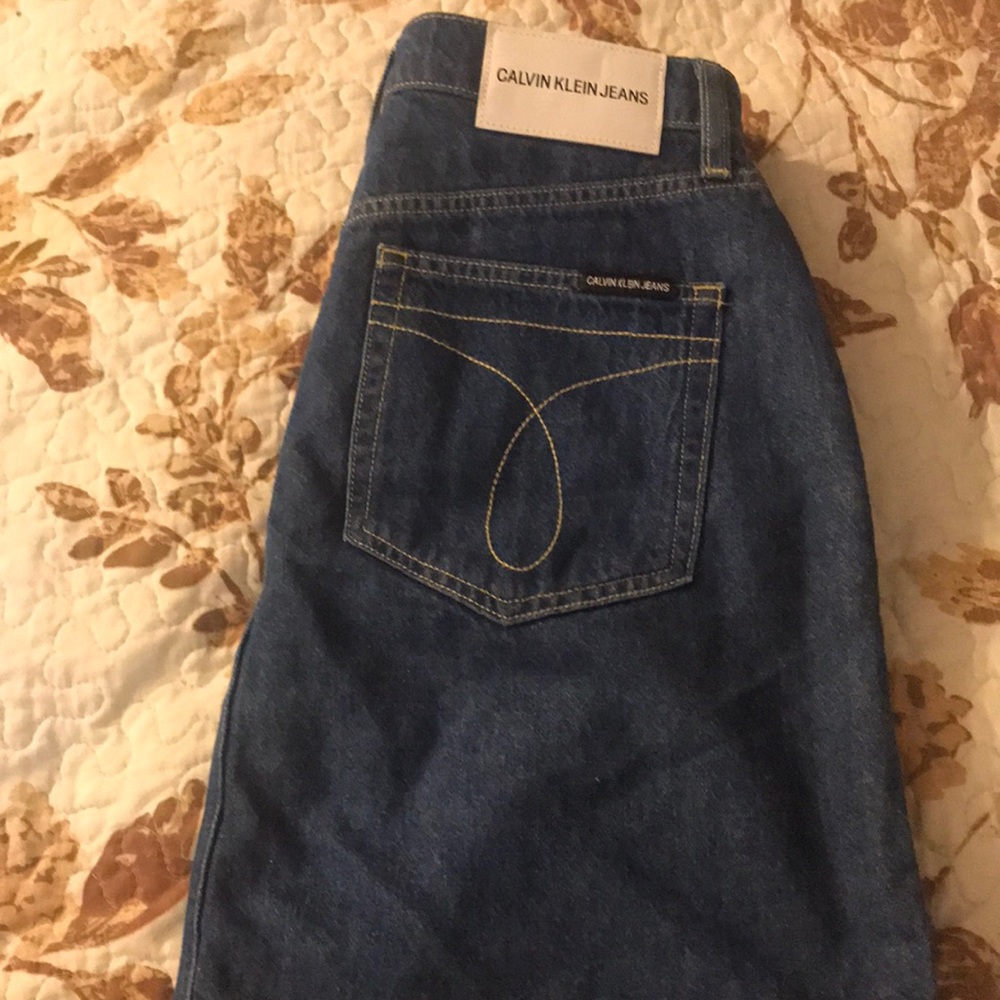 High waisted skirt
